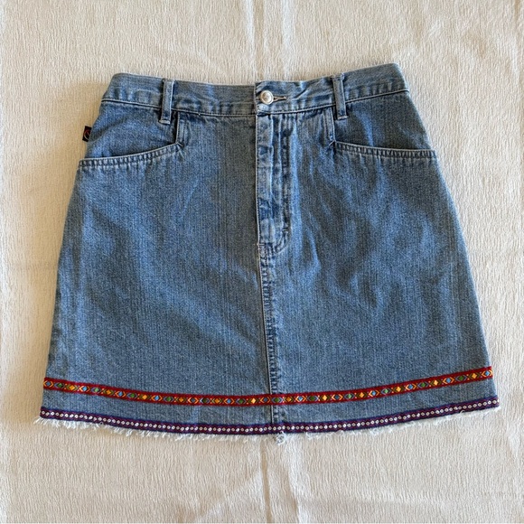 No Excuses Dresses & Skirts - Denim Mini‎ Skirt Tribal Trim Frayed Hem Cotton Blue Size 9/10